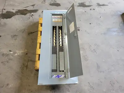 USED SQUARE D NQOD484L225CU