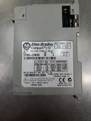 USED Allen-Bradley 1769-OW8I Ser B Rev 3 Compact I/O 8 PT Relay Module