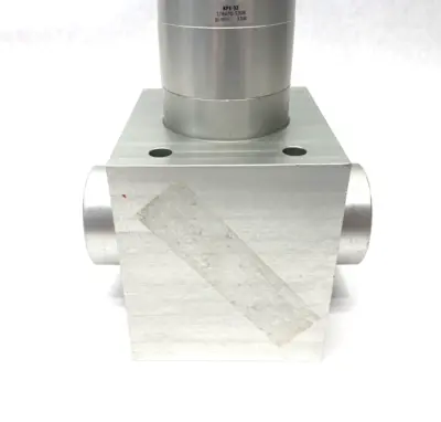 New | in-Stock FESTO CLAMPING UNIT, TILT-WEDGE MECHANISM, FOR 32MM ROD Clamps | Maverick Industrial Sales #1119971