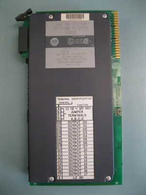 USED Allen-Bradley 1771-A2B