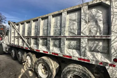 Used 1998 FORD LT9522 Dump trucks Louisiana US | Proxy Equipment #1382913
