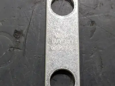 NEW THOMAS & BETTS 256-30695-593