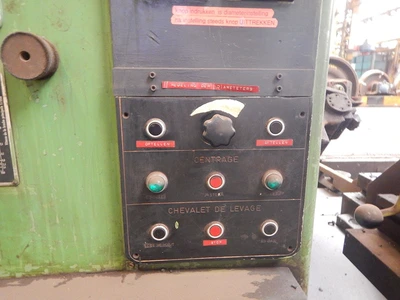 USED HEGENSCHEIDT MFD DRH II 110K TRAIN WHEEL LATHE