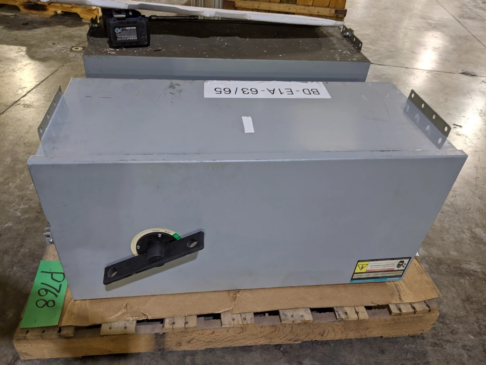 Siemens 800 Amp Bus Plug SXMC3800G0