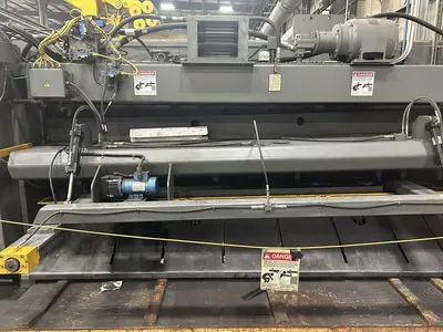 Used 2015 CINCINNATI INC 375HS12 Power Squaring Shears (Inch) Georgia US | Shub Machinery #326083