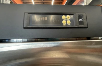 130-0138 Turbo Air M3F47-2-N 52” 2 Door Self Contained Reach In Freezer
