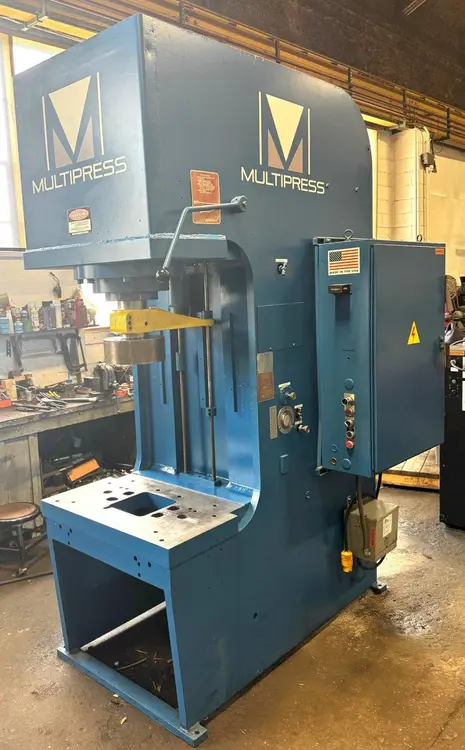 Used 1984 MULTIPRESS FQ-75-30H Hydraulic Presses | CW WOOD MACHINERY #475461