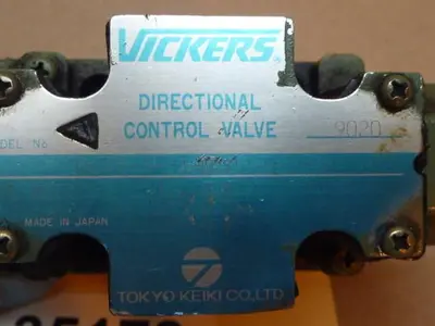 USED VICKERS DG4V32AMP2B750