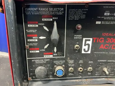 Used LINCOLN ELECTRIC IDEALARC TIG 300/300 AC/DC Welding Machinery (Other) Ohio US | HGR 24 #1404390
