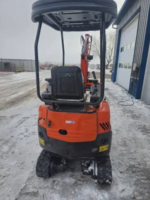2025 SDLANCH Mini Excavator (IRE18P)
