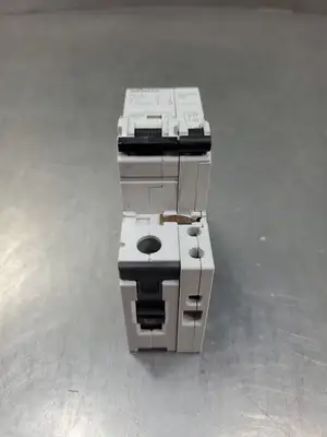 USED Siemens 5SY41 MCB A2 Circuit Breaker w/5ST3010 AS Auxiliary Switch