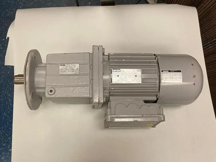 Used LENZE MDXMA211 071-1G Industrial Controls | Surplus Asset Holdings #1220803