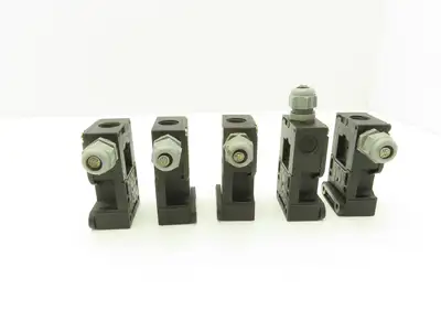 Schmersal AZ16-12ZVRK Safety Interlock Switch 1/NO 2/NC Contacts  Lot of 5