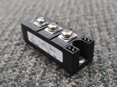 USED VISHAY VSKT162/16PBF