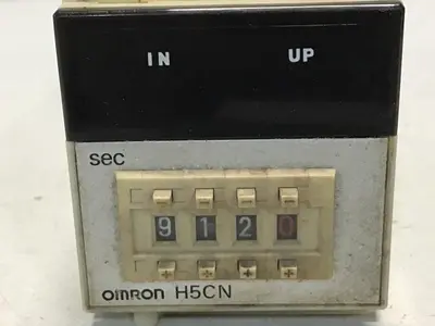 USED OMRON H5CN