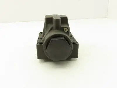 Parker D61VW012B4NYCF5 Pilot Operated Hydraulic Solenoid Valve 3000/1500 PSI