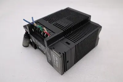 General Electric IC693PWR321Y 120/240VAC Power Supply 9030 Series STOCK 3497A