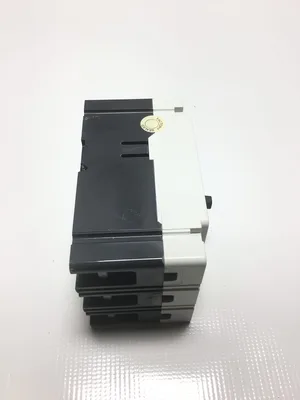Cutler Hammer FD3060D01 Industrial Circuit Breaker 3 Pole