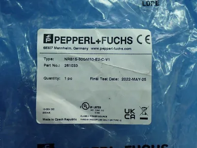 NEW PEPPERL+FUCHS 261033