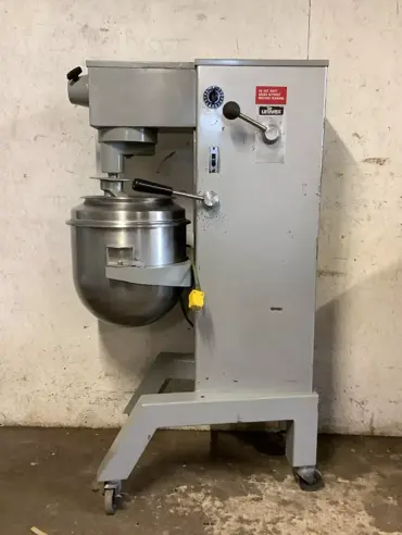 Used _UNKNOWN_ _UNKNOWN_ Dough Mixers Michigan US | Grocery Equipment Sales #1068876