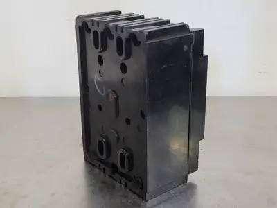 USED SQUARE D 999270