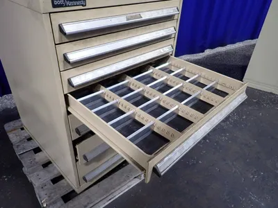Used BOTT/KENNEDY _UNKNOWN_ Cabinets Ohio US | HGR 24 #1128389