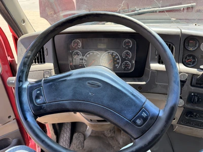 Used 2005 STERLING L9000 4X2 WITH A 12.8L L6 DIESEL ENGINE. Cab Chassis trucks Michigan US | Miedema Asset Management Group #1282413