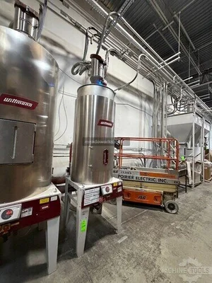 Used WITTMANN SILMAX E800 MATERIAL HOPPER W/WITTMANN MATERIAL LOADER Hoppers Illinois US | Meadoworks #1503402