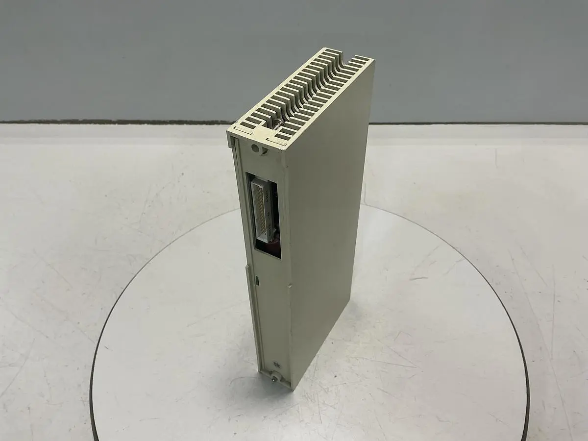 USED TOSHIBA B200P32DI-1