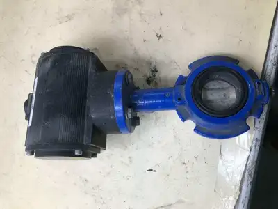 Grinnell WC-8270-4 Cast Iron 2″ Air-Operated Wafer Butterfly Valve 250PSI