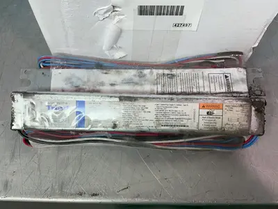 Used LITHONIA LIGHTING, TRIAD LQM S 3 R 120/277 M6 / B232IUNVHPN Lighting Ohio US | HGR 24 #1561833