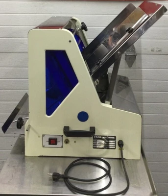 167-0229 Omcan USA HL-52006 Countertop Bread Slicer