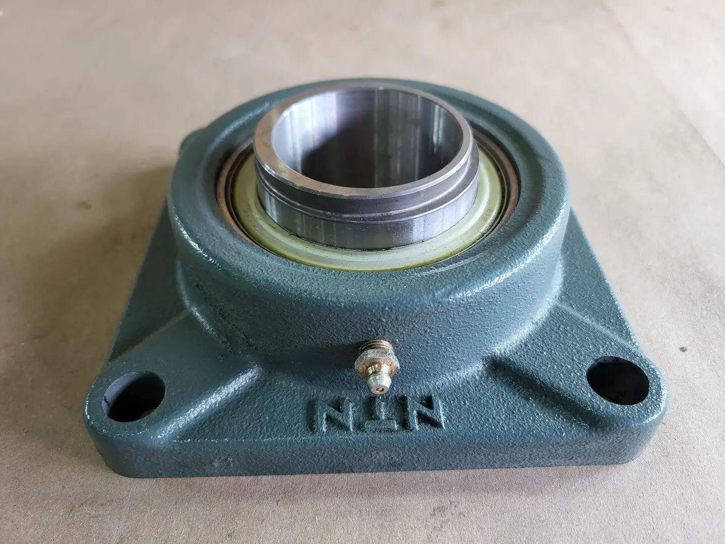 NEW NTN UELFU212-207D1