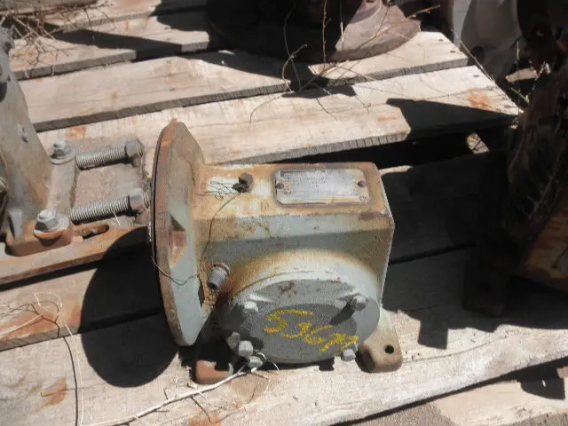 Used RELIANCE 140WM16A Gearboxes | Power Zone Equipment #971327