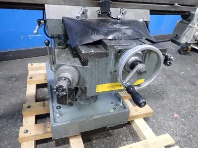 USED 1987 YEONG CHIN MACHINERY INDUSTRIES CO YCM16VS