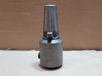 USED UNIVERSAL ENGINEERING 80851
