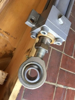 NEW Milwaukee Cylinder H120184057-001