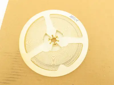 Vishay CRCW1206 Chip Resistor Tape And Reel 10 kOhms 5 % Val 100K 4500 Pcs