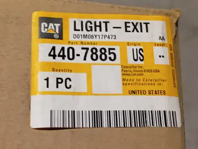 NEW CATERPILLAR 440-7885