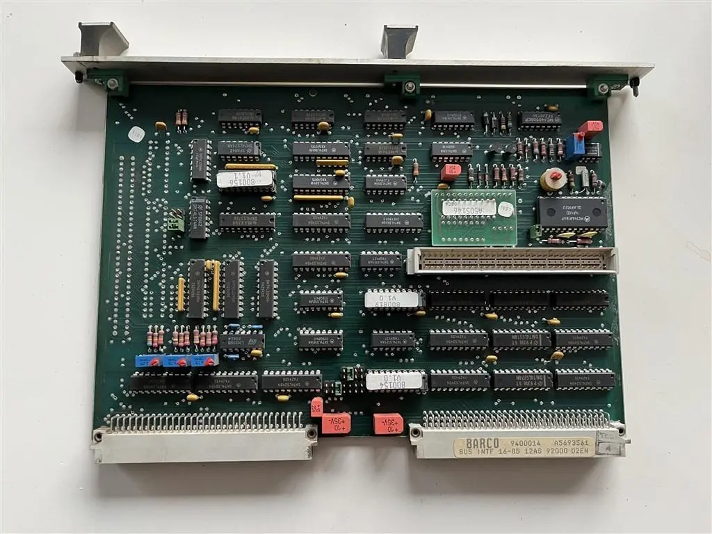 USED BARCO A569361 BUS INTF 16-8B 12 AS 92000 02EN