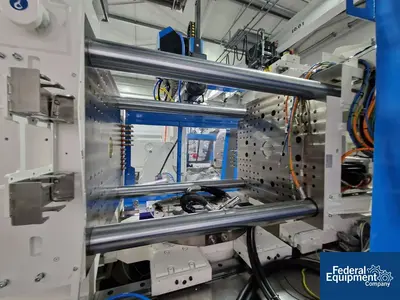 NEW Engel Machinery Inc Engel Injection Molding Machine, model e-motion 440H/50MV/380 T combi