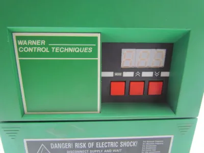 Warner Control CD 05 V.F.Inverter 5HP max motor size 380/480V 50/60HZ 3PH
