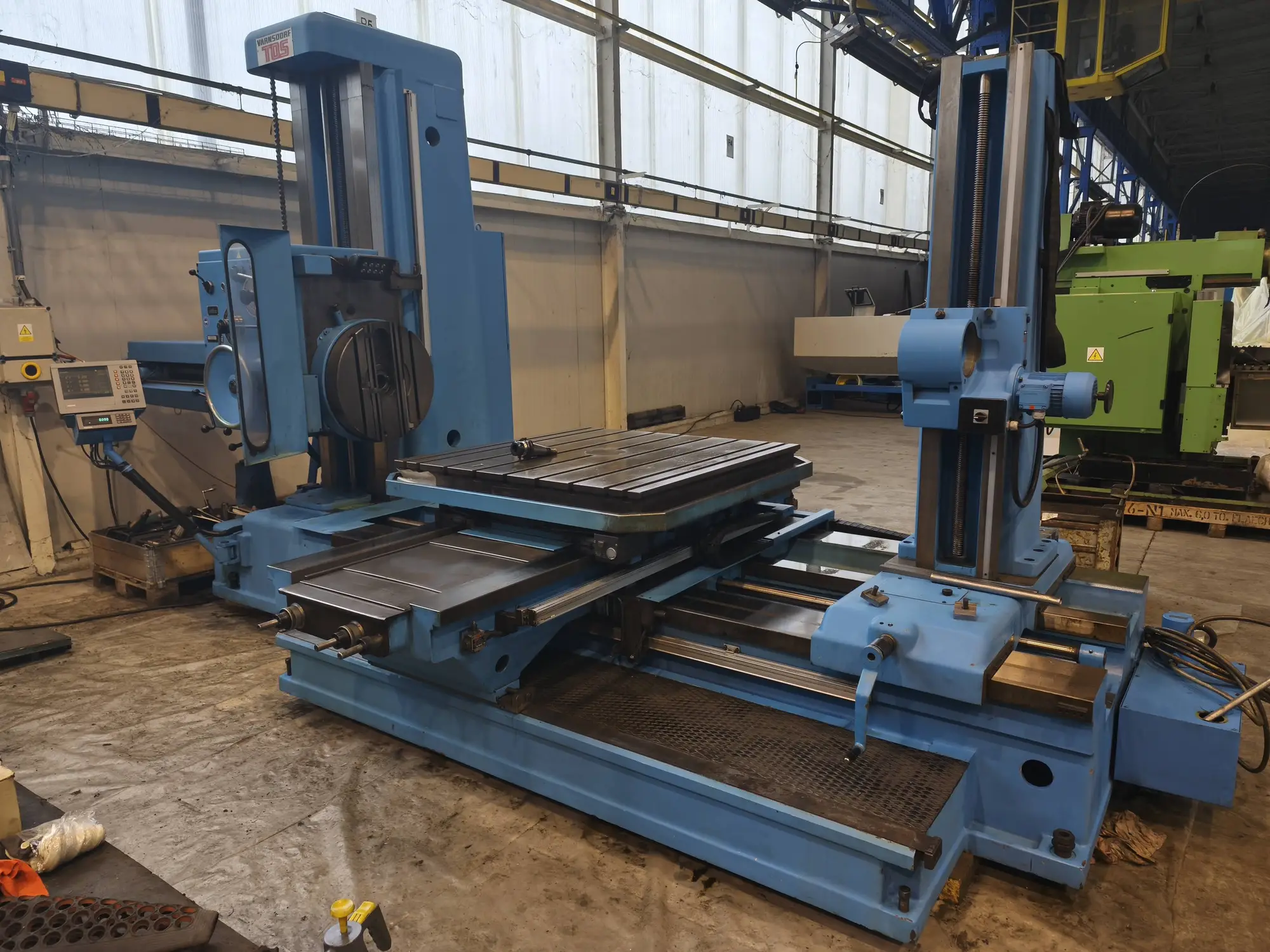 NEW 2004 TOS VARNSDORF W100A