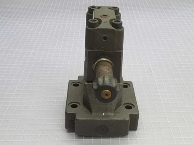 Used DENISON HYDRAULICS _UNKNOWN_ Valves/Fittings | OCO Industrial #1742420