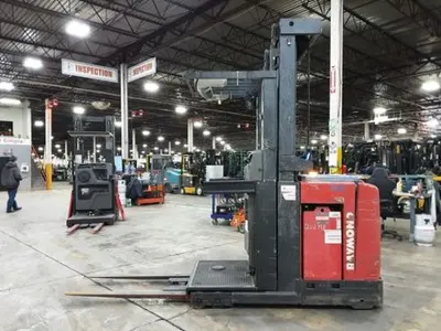 USED 2019 RAYMOND OPC30TT