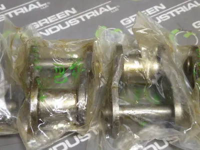 Lot of 5 Renold 6623900526810 120 Offset Link New NIB