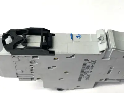 New | in-Stock GE Miniature Circuit Breaker 1-Pole 120V LOT OF 2 Circuit Breakers Michigan US | Maverick Industrial Sales #1389826