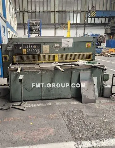Used PIESOK NTE 2000/6,3 E Power Squaring Shears (Inch) SK | F.M.T. Group s.r.o. #1253251