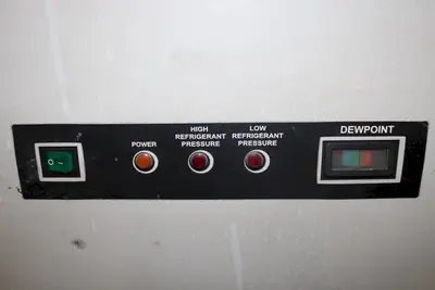 700 CFM PARKER ZANDER AIR DRYER