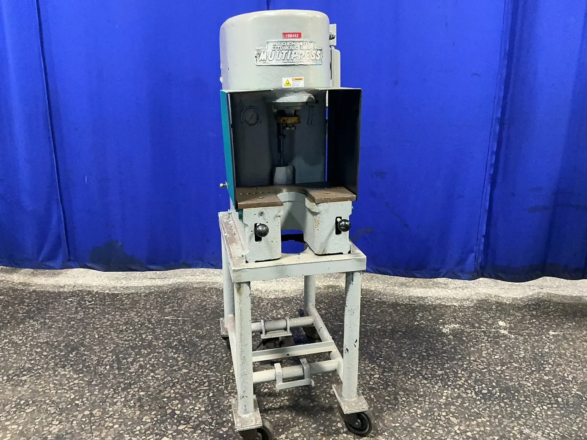 Used DENISON ENGINEERING CO. DH4C61A59C17A01A80 Hydraulic Presses Ohio US | HGR 24 #1304834